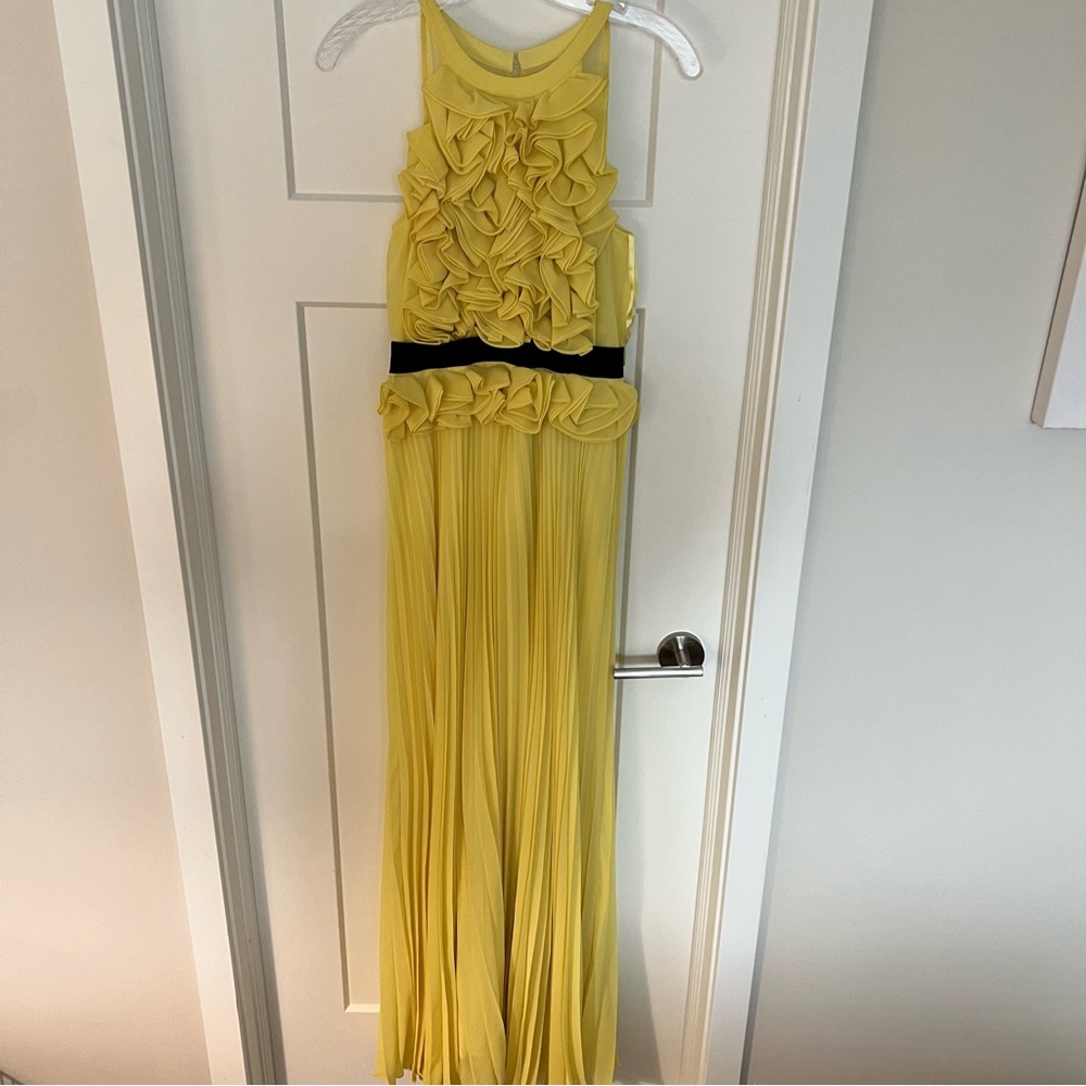 BCBG long ruffle dress yellow and black NWT size 0